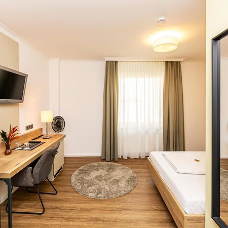 Koenigshof Bed And Breakfast Königstein im Taunus Екстериор снимка
