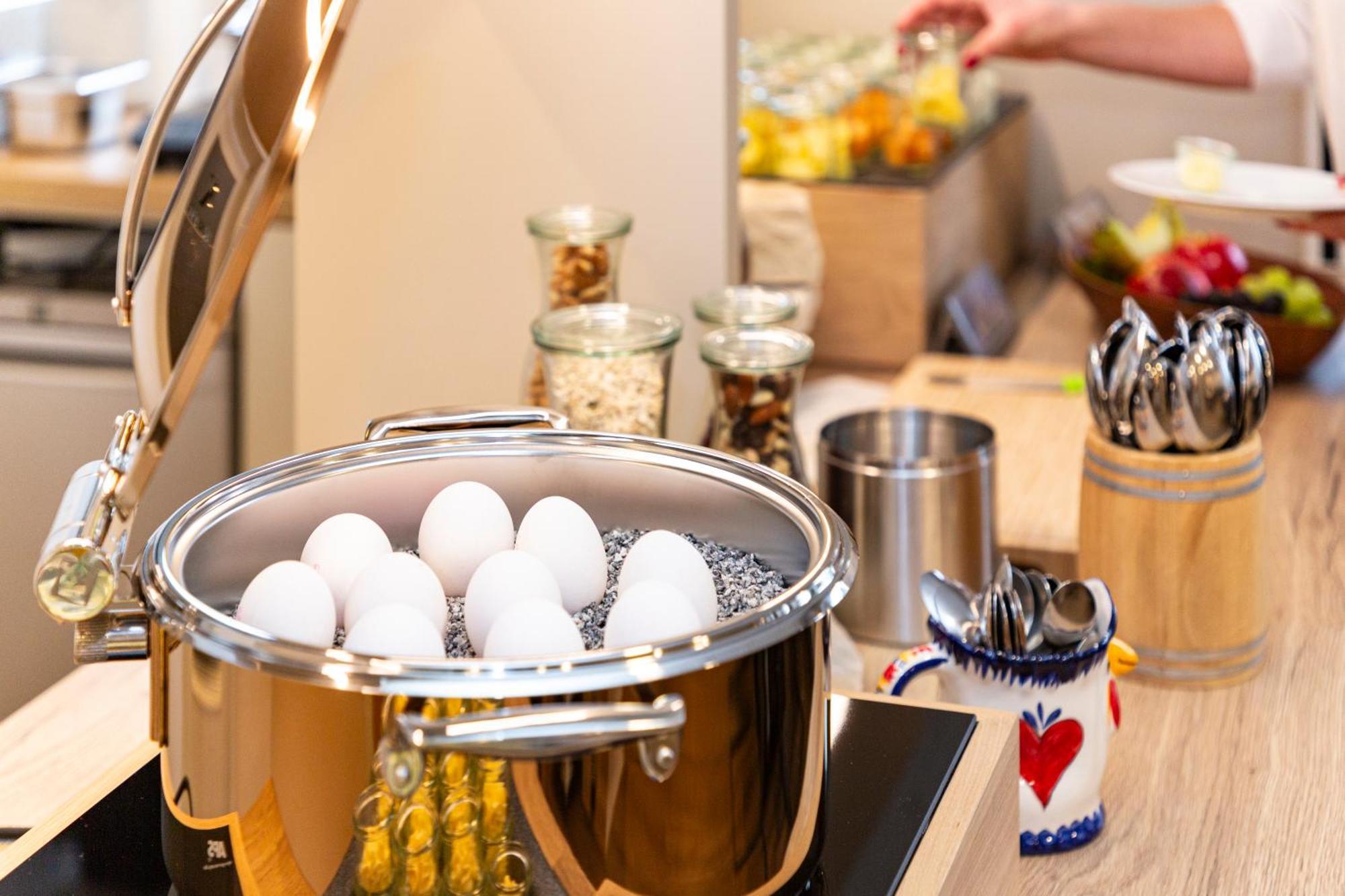 Koenigshof Bed And Breakfast Königstein im Taunus Екстериор снимка